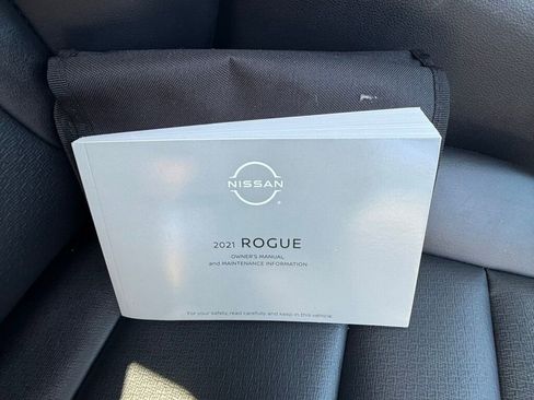 Used 2021 Nissan Rogue SV w/ Premium Package image 42