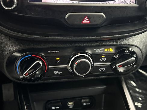 Used 2024 Kia Soul LX w/ Option Group 015 image 19