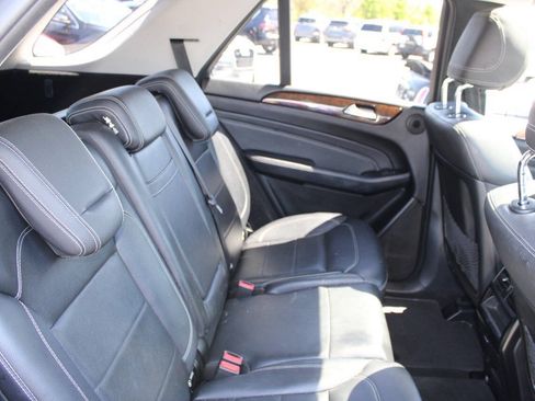 Used 2012 Mercedes-Benz ML 350 4MATIC image 19