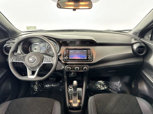 Used 2020 Nissan Kicks S FWD image 24