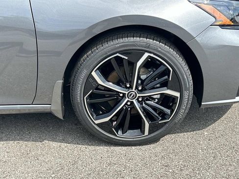 New 2026 Nissan Altima 2.5 SR w/ SR Premium Package AWD/4WD image 9