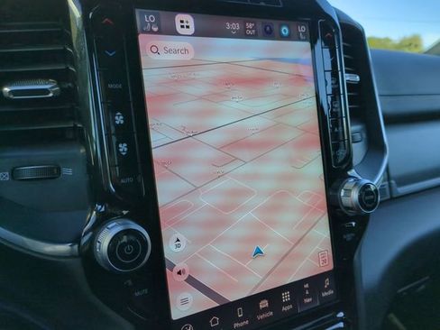 Used 2025 RAM 2500 Laramie w/ Night Edition image 24