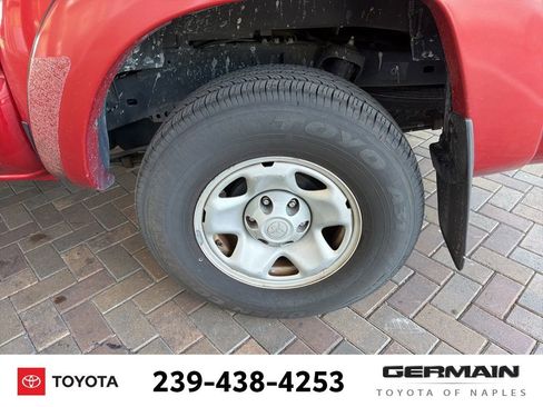 Used 2011 Toyota Tacoma PreRunner w/ SR5 Pkg #2 RWD image 13