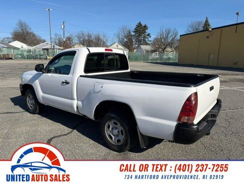 Used 2014 Toyota Tacoma 2WD Regular Cab image 3