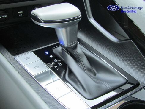 Used 2023 Hyundai Elantra SEL w/ Convenience Package FWD image 21