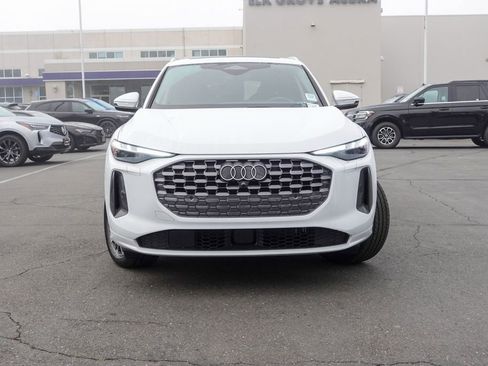 Used 2025 Audi Q5 Premium Plus w/ Premium Plus image 3