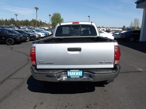 Used 2008 Toyota Tacoma 4x4 Access Cab V6 image 4
