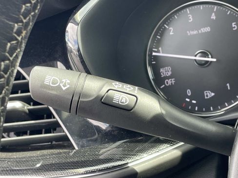Used 2023 Buick Envision Essence FWD image 24