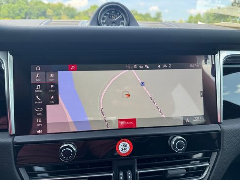 New 2025 Porsche Macan S image 22