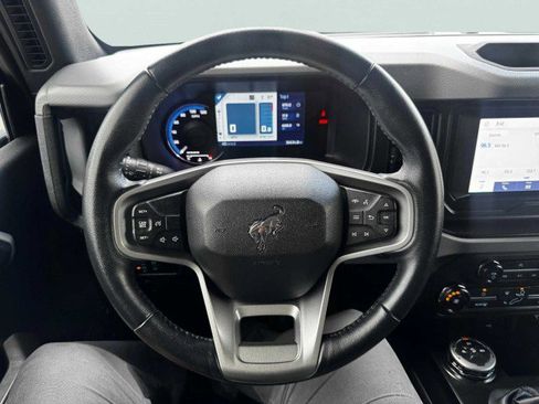 Used 2023 Ford Bronco Black Diamond image 23