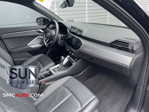 Certified 2022 Audi Q3 2.0T Premium Plus w/ Premium Plus Package image 9