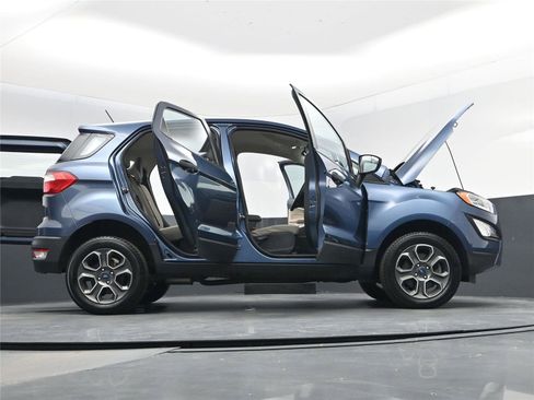 Used 2021 Ford EcoSport S image 30