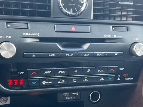 Used 2021 Lexus RX 350 AWD w/ Premium Package image 21