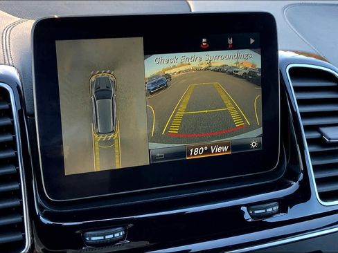 Used 2017 Mercedes-Benz GLS 450 4MATIC image 28