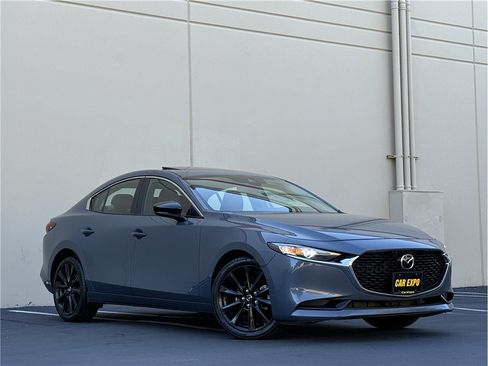 Used 2022 MAZDA MAZDA3 s FWD image 26