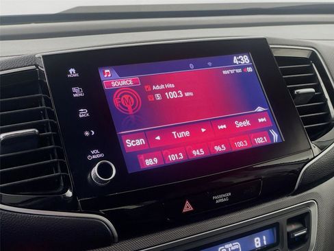 Used 2023 Honda Ridgeline Sport image 18