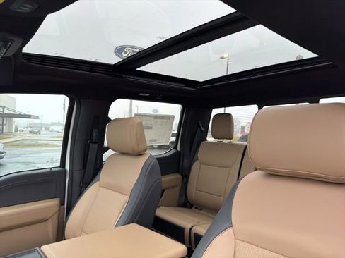 New 2026 Ford F450 Lariat w/ Lariat Premium Package image 40