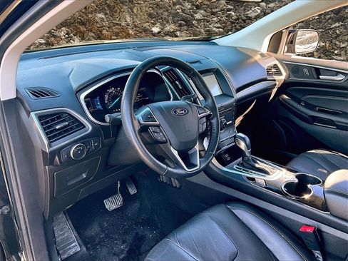 Used 2016 Ford Edge Titanium w/ Equipment Group 301A image 13