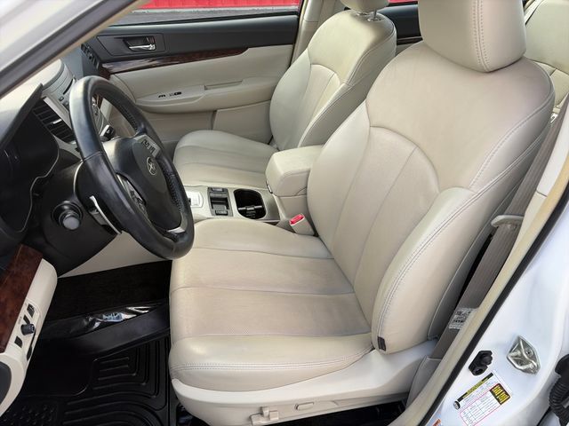 Used 2014 Subaru Legacy 2.5i Limited AWD/4WD image 38