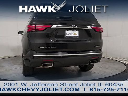 Used 2022 Chevrolet Traverse Premier w/ LPO, Floor Liner Package AWD/4WD image 7