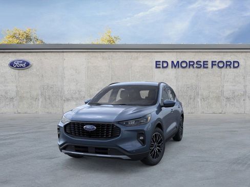 New 2025 Ford Escape SE w/ PHEV Premium Package image 2