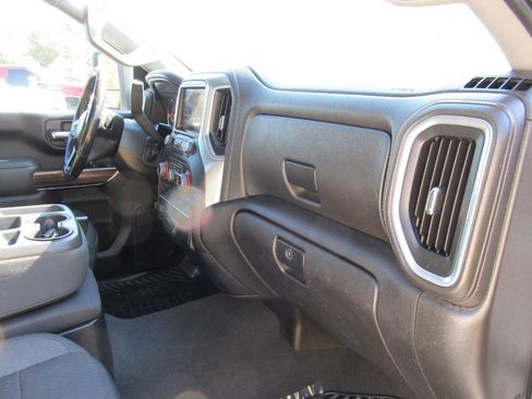 Used 2022 Chevrolet Silverado 3500 LT w/ Convenience Package image 31