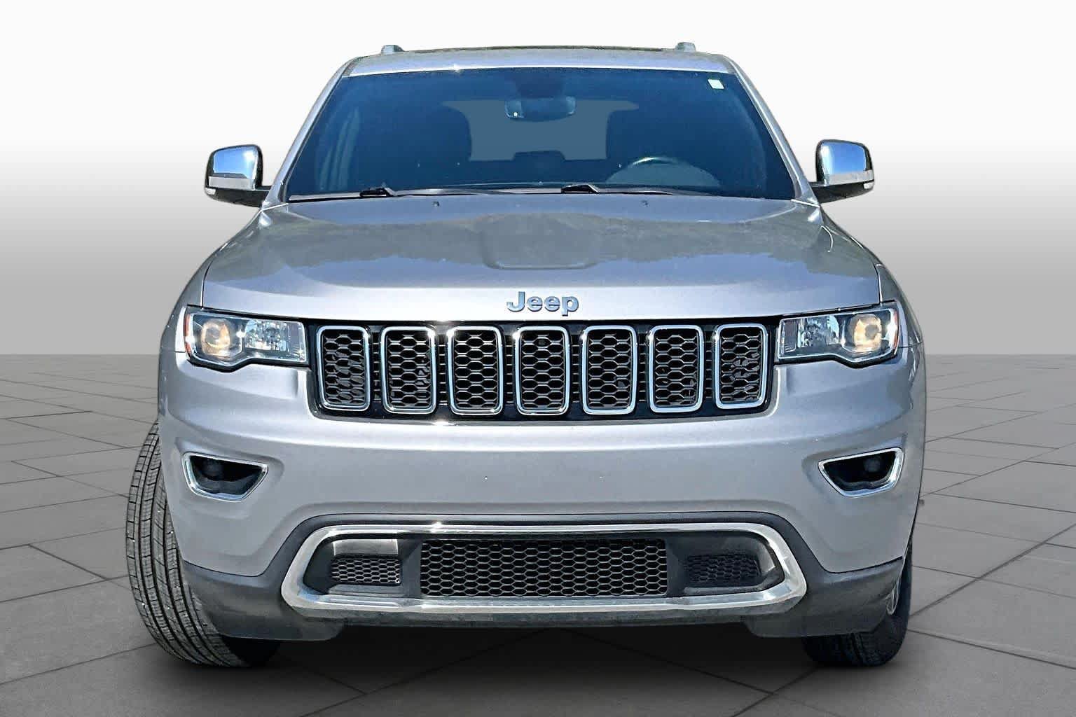 Used 2020 Jeep Grand Cherokee Limited w/ Luxury Group II RWD image 4