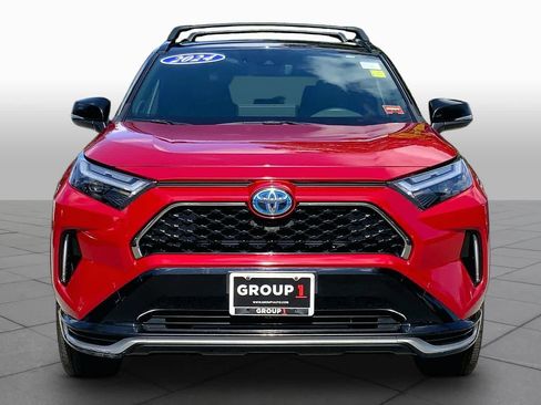 Used 2024 Toyota RAV4 XSE w/ Weather Package AWD/4WD image 4
