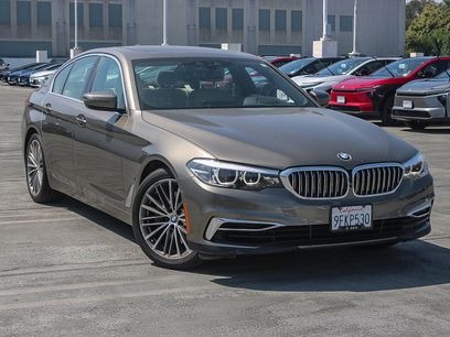Used 2019 BMW 530e w/ Luxury Package