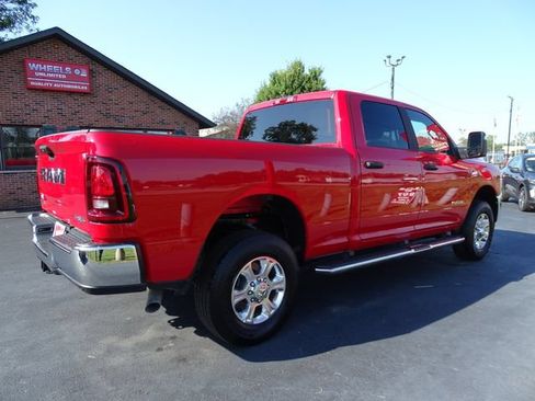 Used 2026 RAM 2500 Big Horn AWD/4WD image 4