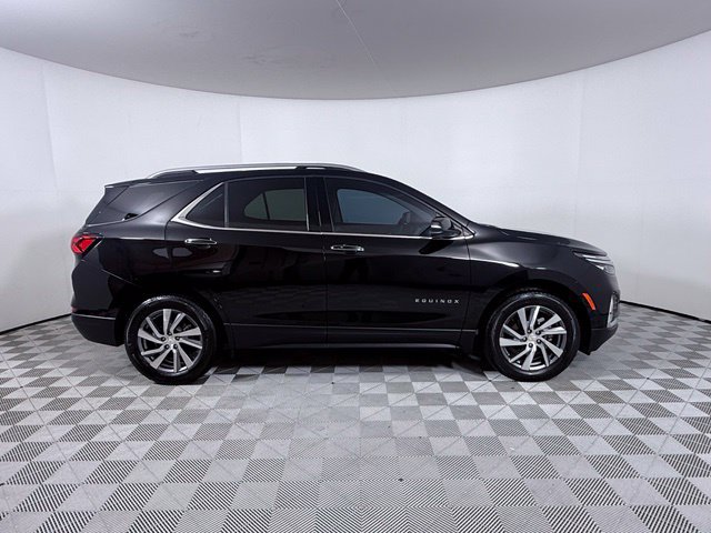 Used 2023 Chevrolet Equinox Premier AWD/4WD image 8