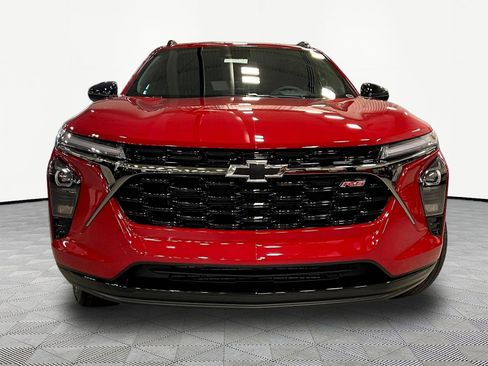 Used 2026 Chevrolet Trax RS w/ Driver Confidence Package FWD image 2