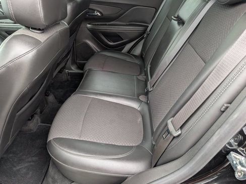 Used 2019 Buick Encore Sport Touring FWD image 27