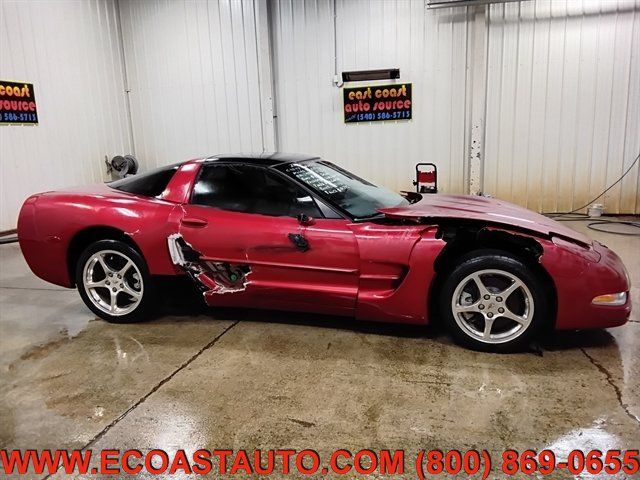 Used 2001 Chevrolet Corvette Coupe w/ Preferred Equipment Group2 RWD image 2