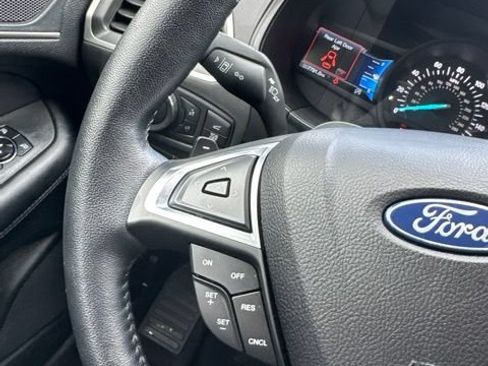 Used 2023 Ford Edge SEL w/ Convenience Package AWD/4WD image 23