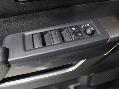 Used 2022 Toyota Tundra SR5 image 7