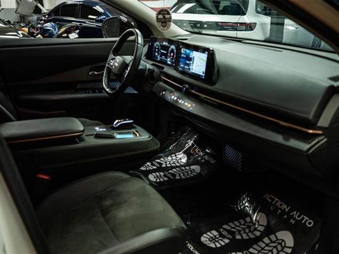 Used 2023 Nissan Ariya ENGAGE image 13