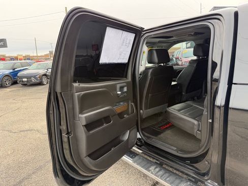 Used 2018 GMC Sierra 2500 Denali AWD/4WD image 37