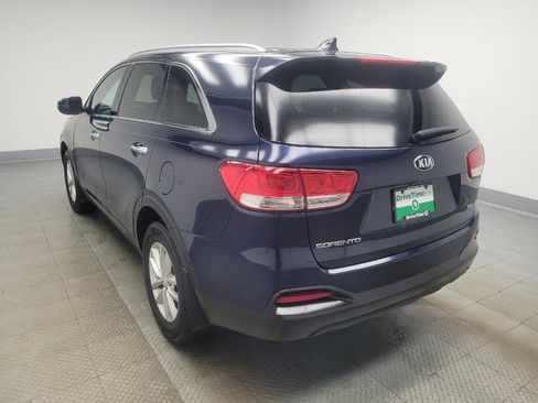 Used 2016 Kia Sorento FWD w/ LX Convenience Package image 5