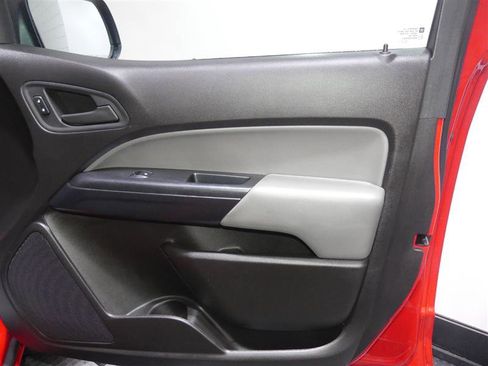 Used 2016 Chevrolet Colorado W/T w/ WT Convenience Package image 17
