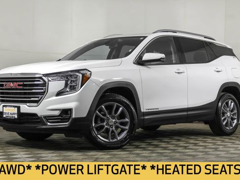 Used 2023 GMC Terrain SLT image 2