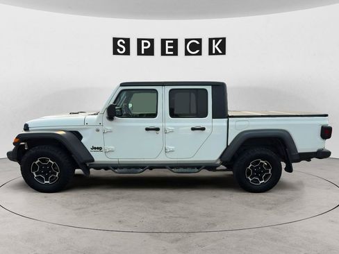 Used 2020 Jeep Gladiator Sport w/ Quick Order Package 24S AWD/4WD image 2