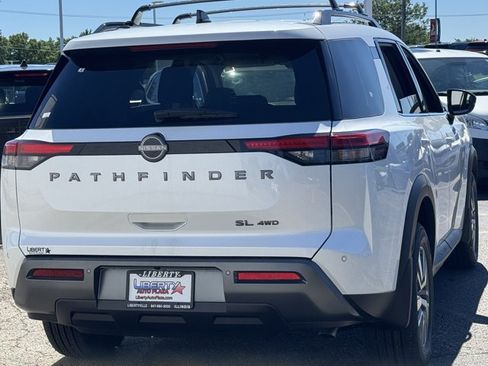 New 2026 Nissan Pathfinder SL AWD/4WD image 21