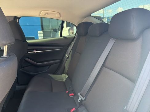 Used 2021 MAZDA MAZDA3 s image 9