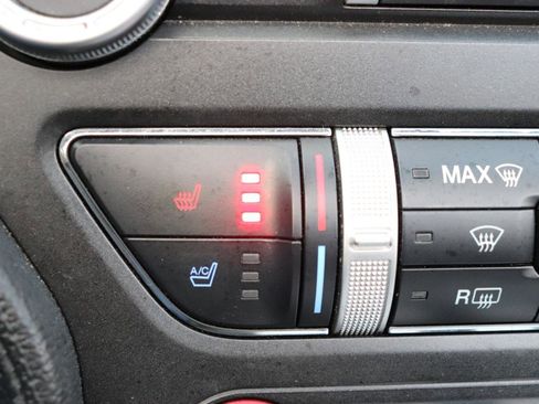 Used 2023 Ford Mustang Premium image 31