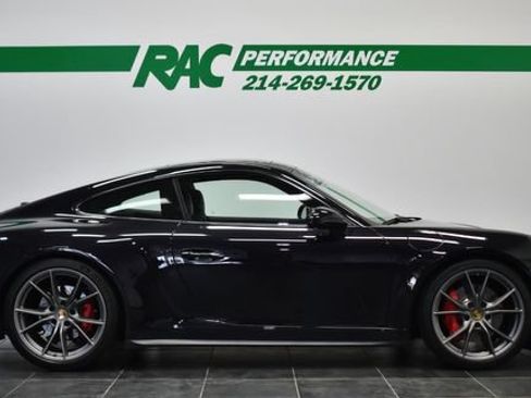 Used 2017 Porsche 911 Carrera 4S AWD/4WD image 5