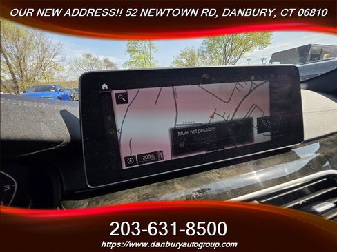 Used 2022 BMW M550i xDrive w/ Premium Package image 15