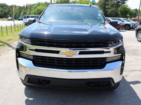 Used 2019 Chevrolet Silverado 1500 LT w/ All-Star Edition image 2