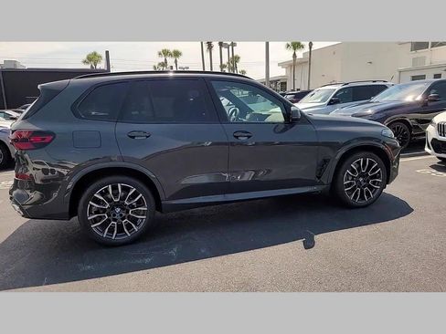 New 2026 BMW X5 xDrive40i w/ M Sport Package image 22