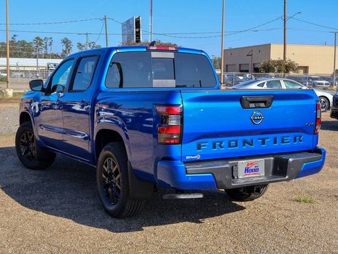 New 2026 Nissan Frontier SV image 2